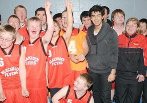 joe jonas bball 231109